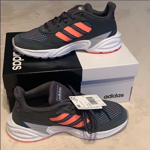 adidas Shoes - Adidas Woman’s valasion running shoes 90s